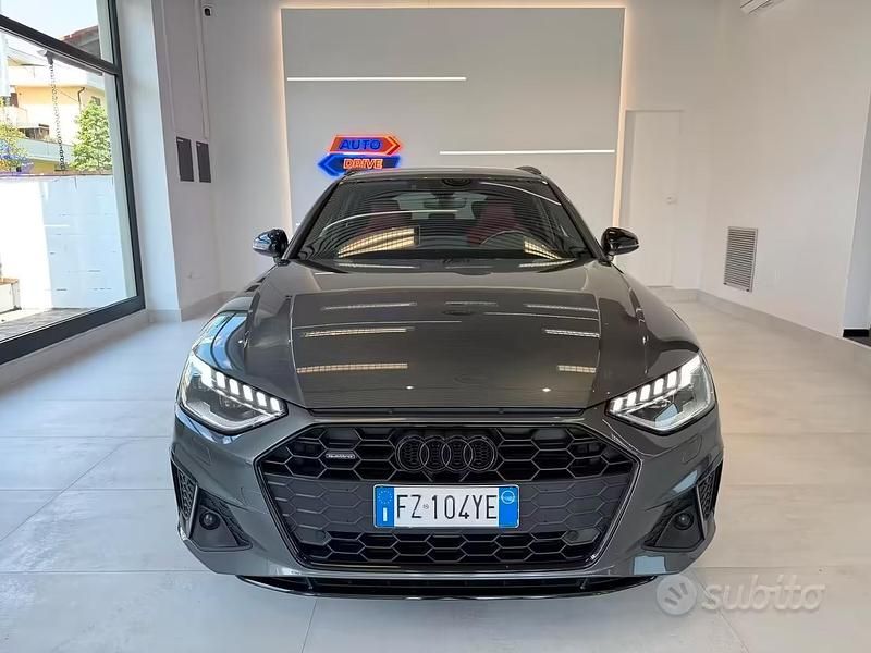 Usata Audi A4 S-Line 231 CV (169 kW) 2019 Grigio Station wagon