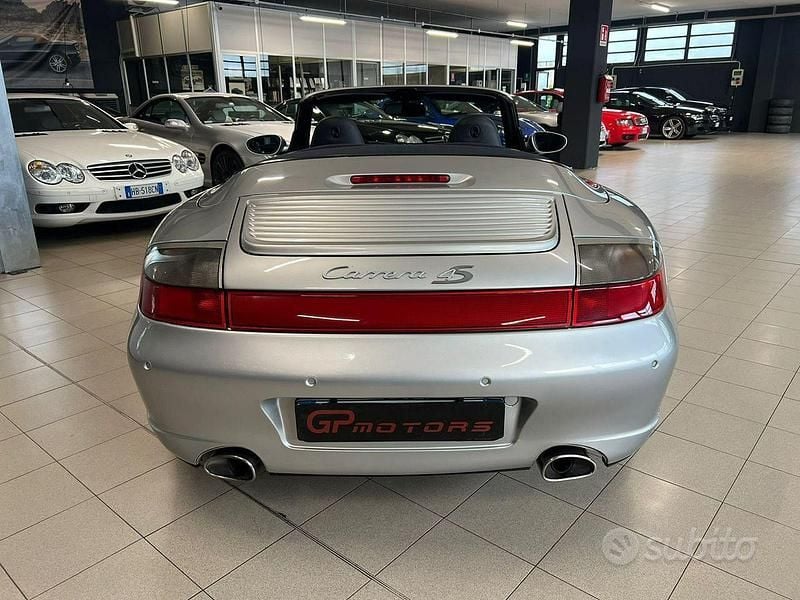 Usata Porsche 911 320 CV (235 kW) 2004 Blu Cabrio
