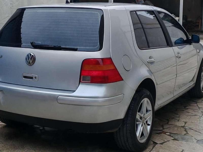 Usata VW Golf 75 CV (55 kW) 1998 Argento Berlina