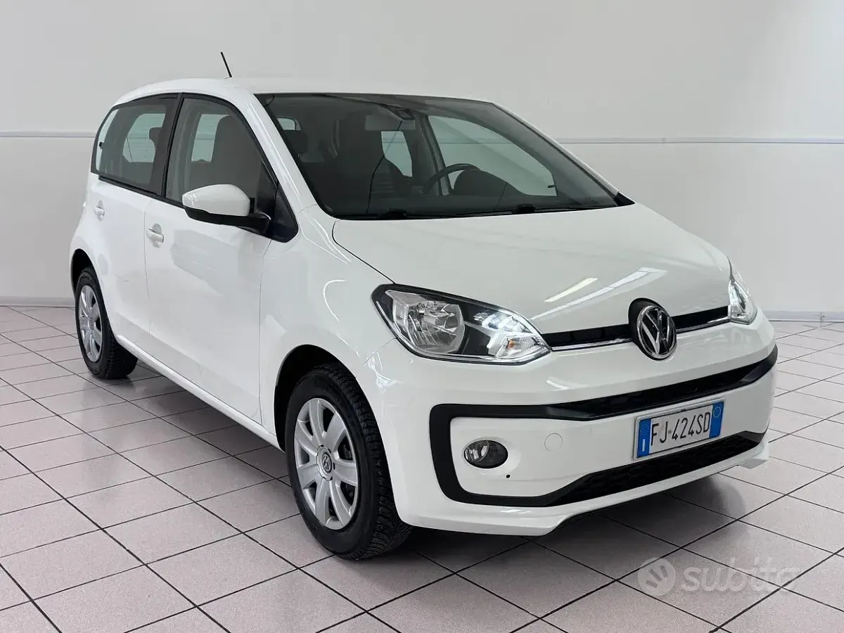 Usata VW up! move up! 68 CV (50 kW) 2017 Bianco Utilitaria