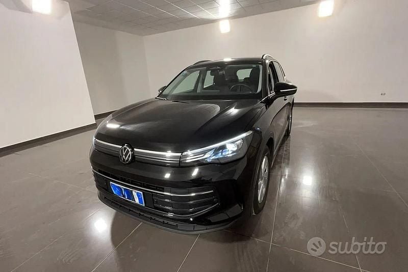 Usata VW Tiguan Life 150 CV (110 kW) 2025 Nero SUV