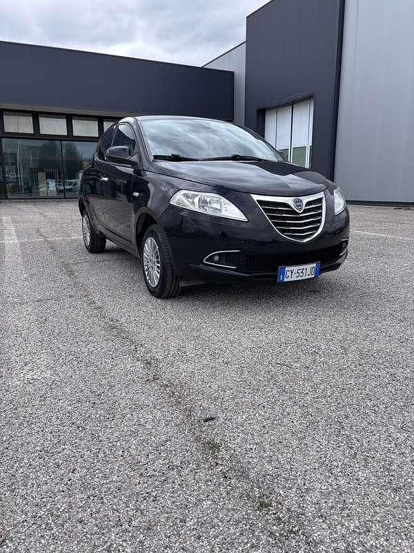 Usata Lancia Ypsilon S 86 CV (63 kW) 2013 Utilitaria
