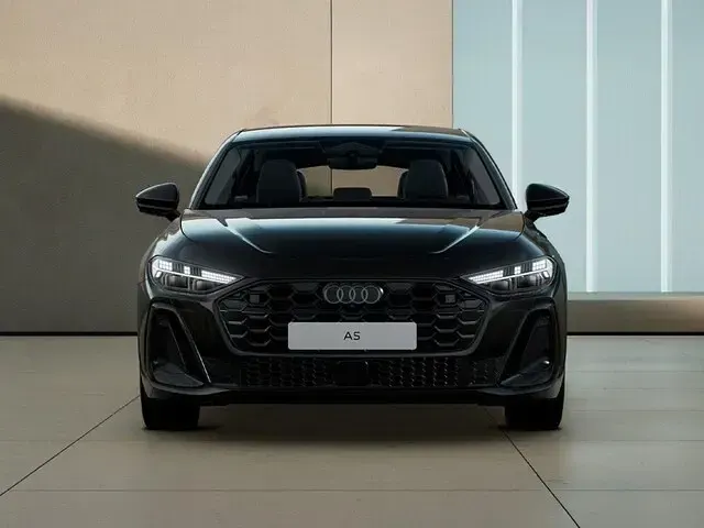 Nuova Audi A5 S-Line 299 CV (219 kW) 2025 Nero mythos metallizzato Berlina