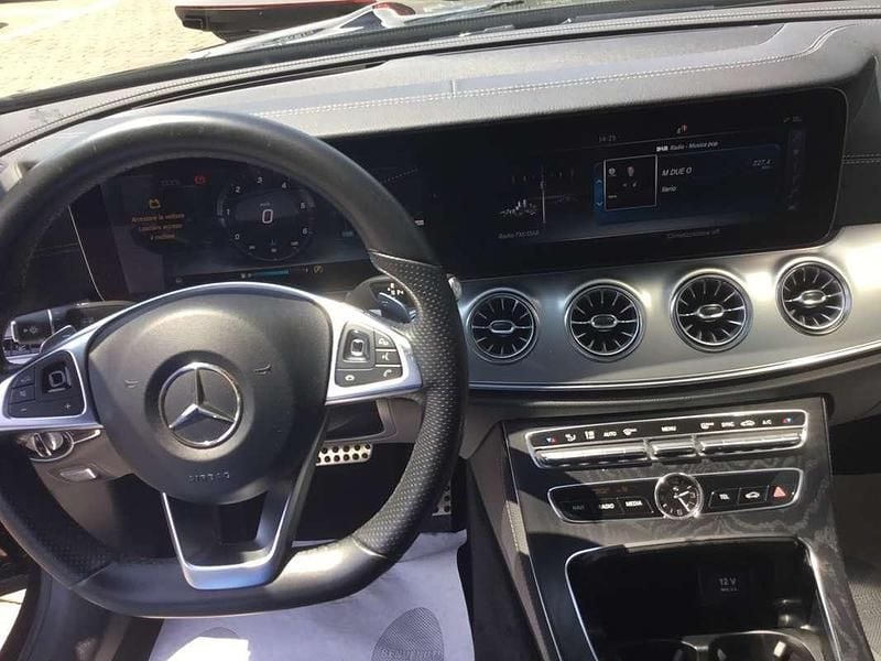 Usata Mercedes E220 Premium Plus 194 CV (142 kW) 2017 Nero Coupé