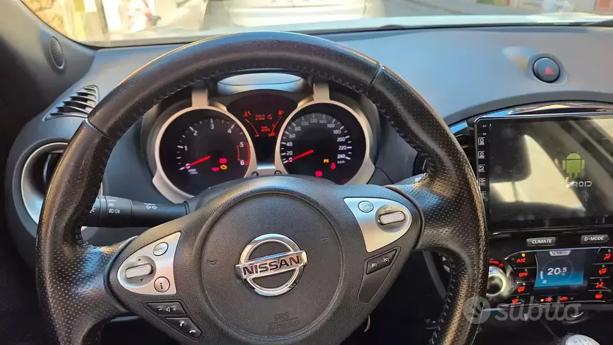 Usata Nissan Juke 110 CV (80 kW) 2014 Bianco SUV