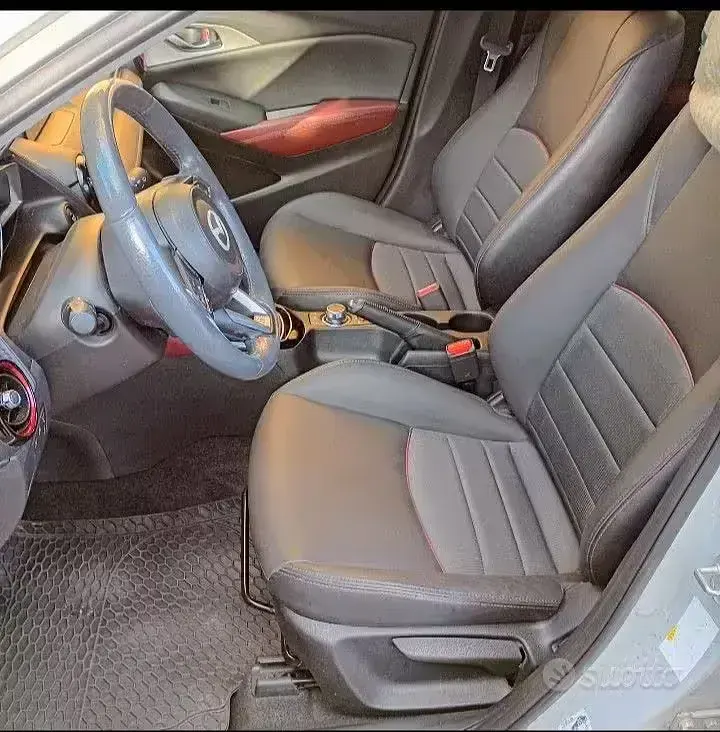 Usata Mazda 3 105 CV (77 kW) 2017 Station wagon