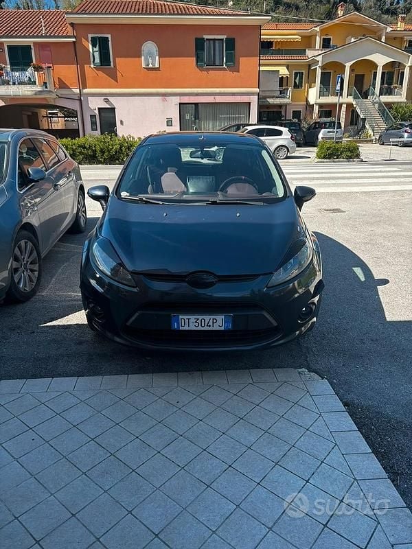 Usata Ford Fiesta 2008 Blu Utilitaria