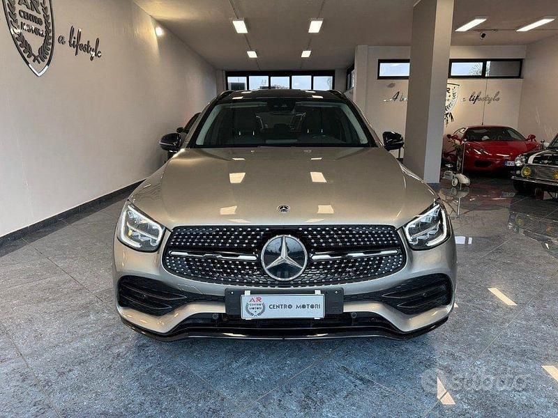 Usata Mercedes GLC220 AMG Line Premium Plus 194 CV (142 kW) 2022 Grigio mohave SUV