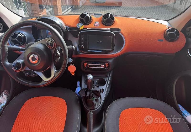 Usata Smart ForFour Passion 2016 Utilitaria