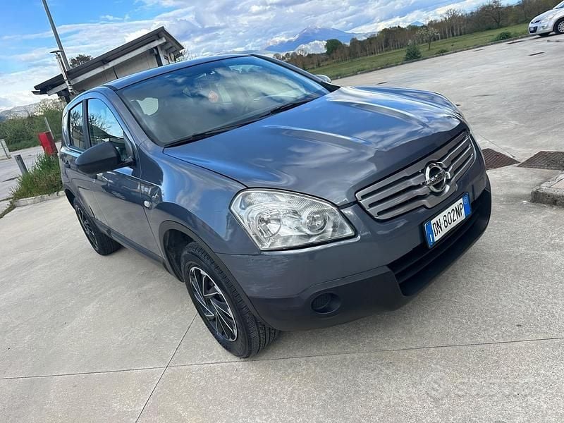 Usata Nissan Qashqai 106 CV (77 kW) 2008 Grigio SUV