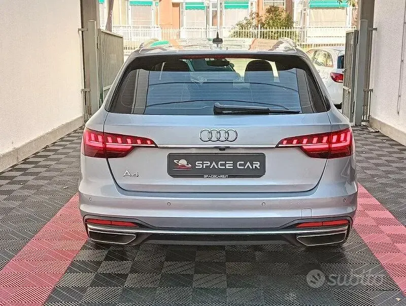 Usata Audi A4 Comfort 150 CV (110 kW) 2021 Argento Station wagon
