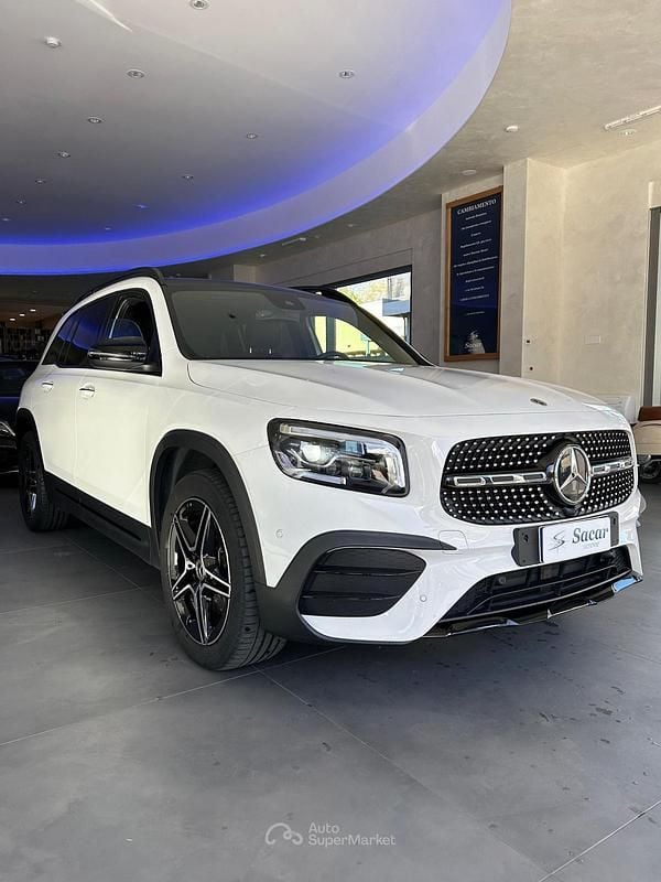 Usata Mercedes GLB180 Premium 116 CV (85 kW) 2023 Bianco SUV