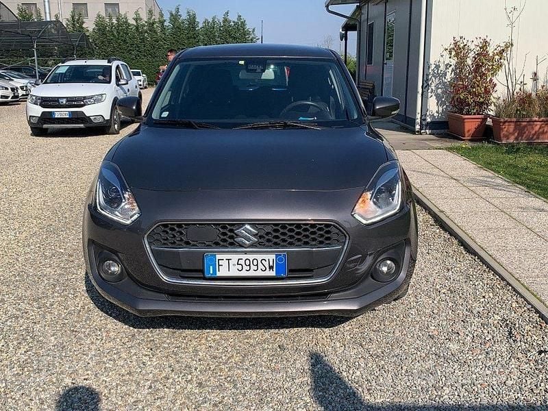 Usata Suzuki Swift 90 CV (66 kW) 2019 Grigio Utilitaria