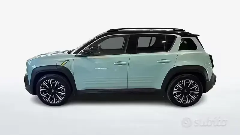 Usata Renault 4 E-Tech Iconic 109 kW (149 CV) 2025 Verde SUV