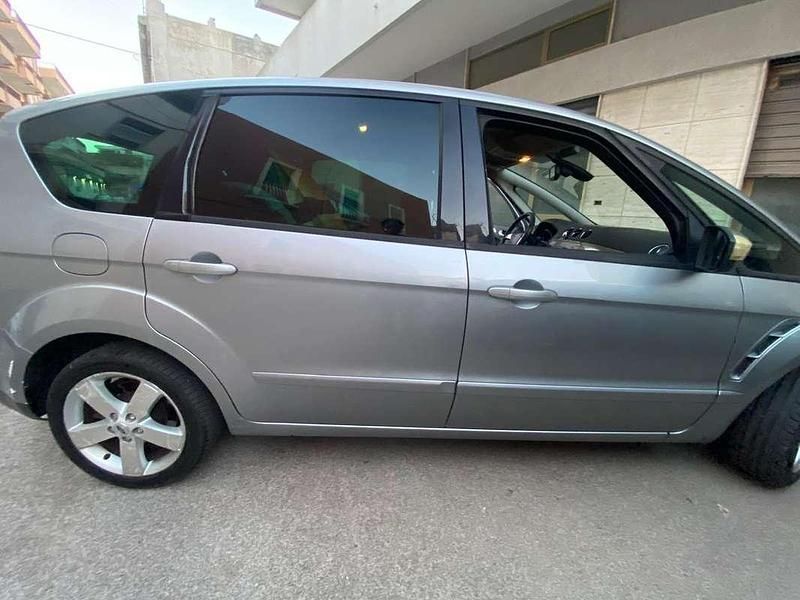 Usata Ford S-MAX S 125 CV (91 kW) 2006 Argento Monovolume