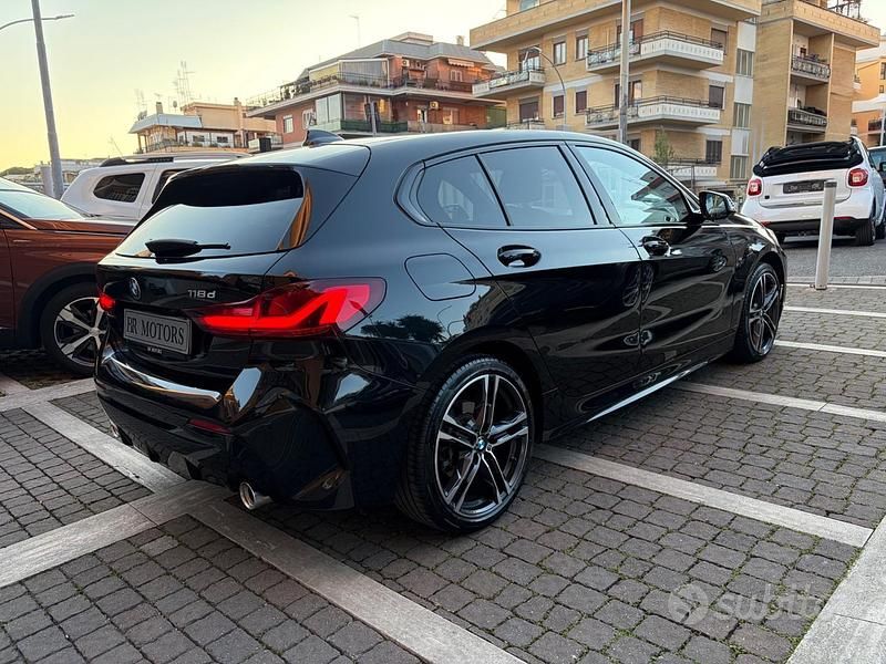 Usado BMW 118 M Sport 150 CV (110 kW) 2021 Negro Utilitario