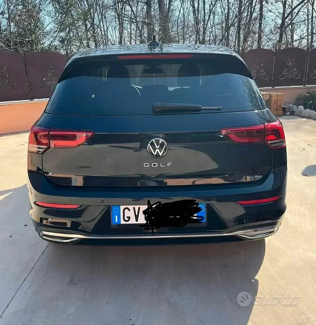Usata VW Golf VIII 116 CV (85 kW) 2021 Berlina
