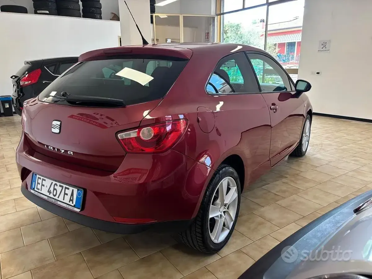 Usata Seat Ibiza Sport 105 CV (77 kW) 2011 Rosso Berlina