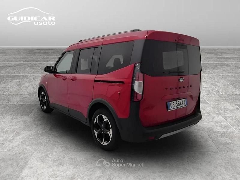 Usata Ford Tourneo Courier Active 126 CV (92 kW) 2024 Rosso Monovolume