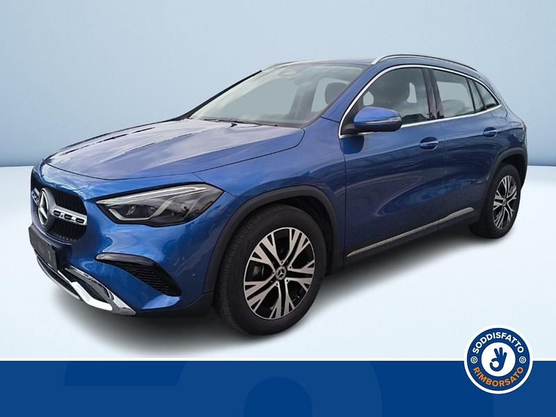 Usata Mercedes GLA200 Advanced 150 CV (110 kW) 2023 Blu metallizzato SUV