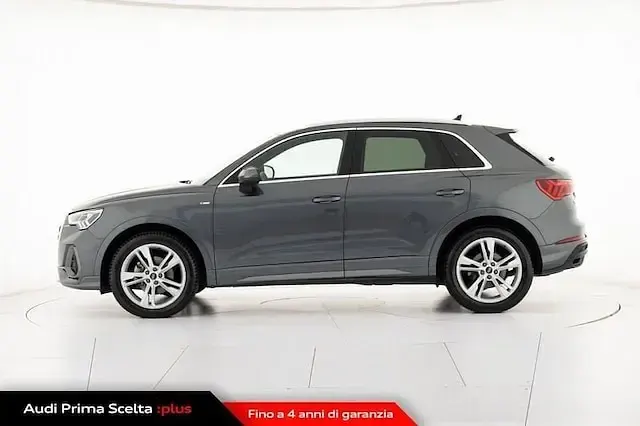 Usata Audi Q3 S-Line 150 CV (110 kW) 2024 Grigio daytona perla SUV