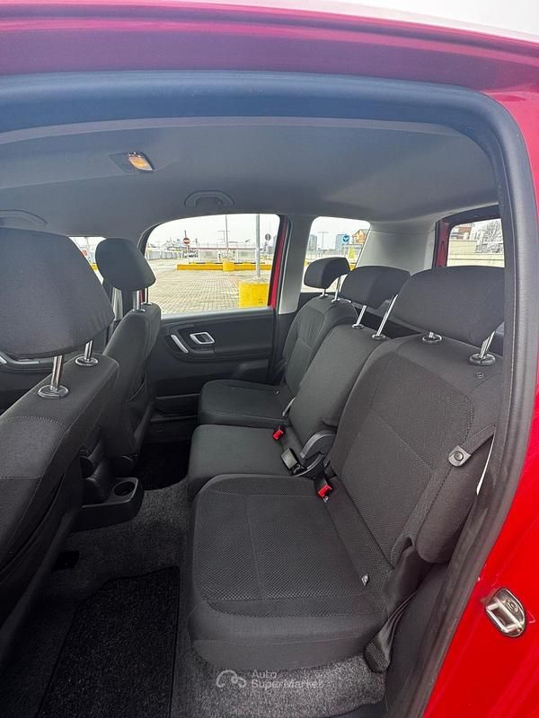 Usata Skoda Roomster Sport 105 CV (77 kW) 2007 Rosso Monovolume