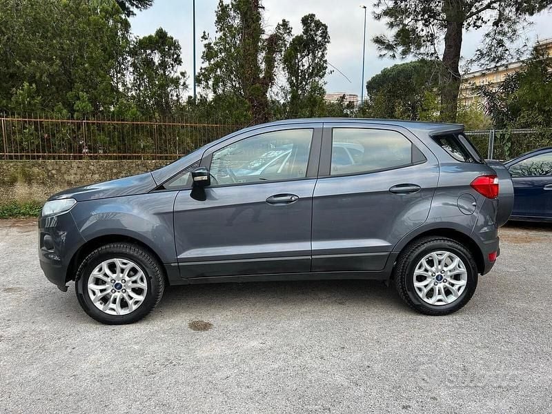Usata Ford Ecosport Titanium 90 CV (66 kW) 2015 Grigio SUV