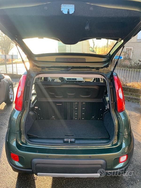 Usata Fiat Panda Cross Cross 74 CV (54 kW) 2015 Verde Utilitaria