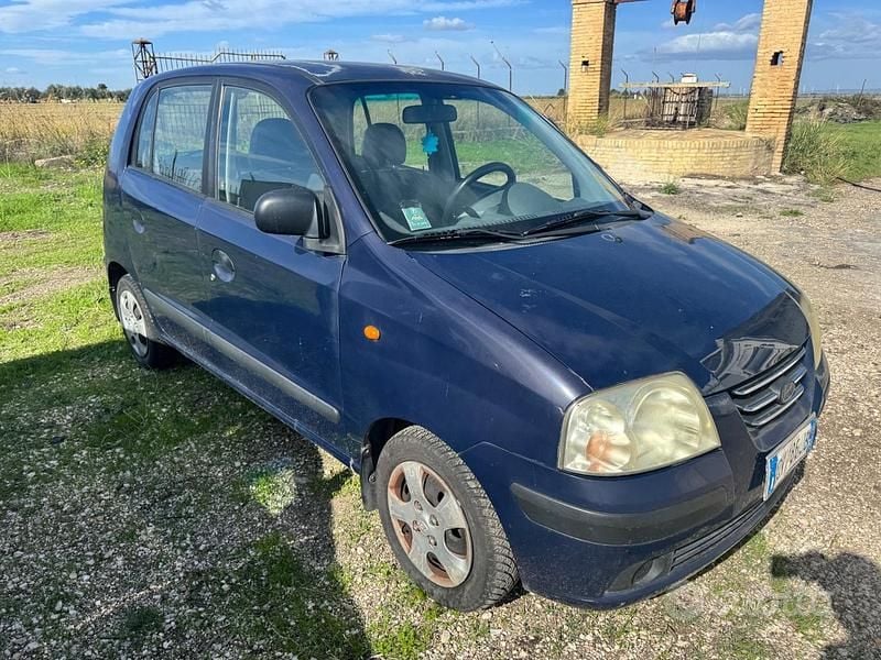 Usata Hyundai Atos Active 59 CV (43 kW) 2005 Blu Utilitaria