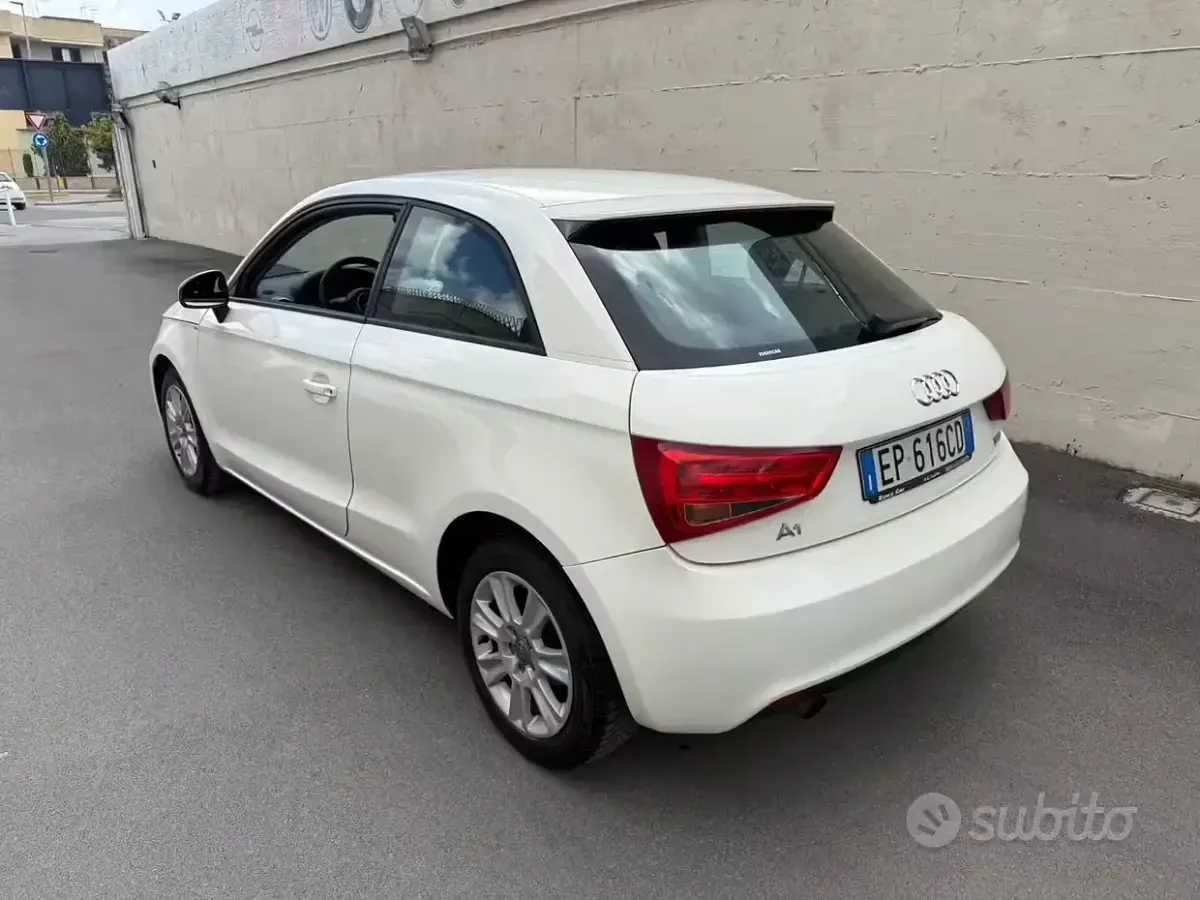 Usata Audi A1 86 CV (63 kW) 2013 Bianco Utilitaria