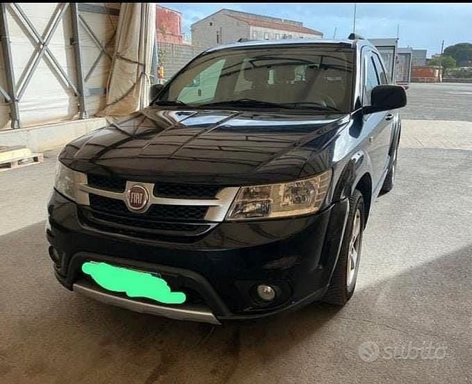 Usata Fiat Freemont 140 CV (102 kW) 2011 Nero SUV