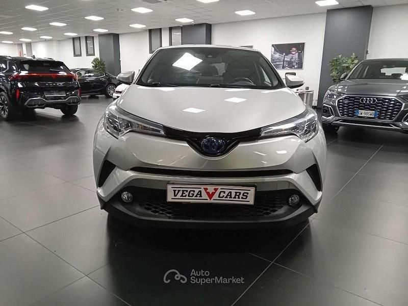 Usata Toyota C-HR Trend 98 CV (72 kW) 2018 Argento SUV
