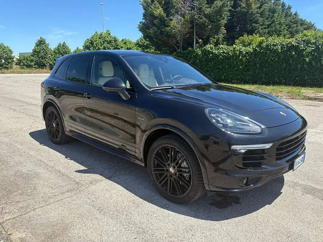 Usata Porsche Cayenne 385 CV (283 kW) 2017 Nero SUV