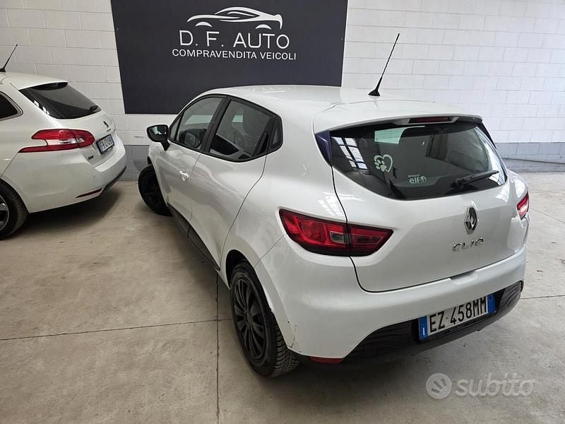 Usata Renault Clio IV 75 CV (55 kW) 2015 Bianco Berlina
