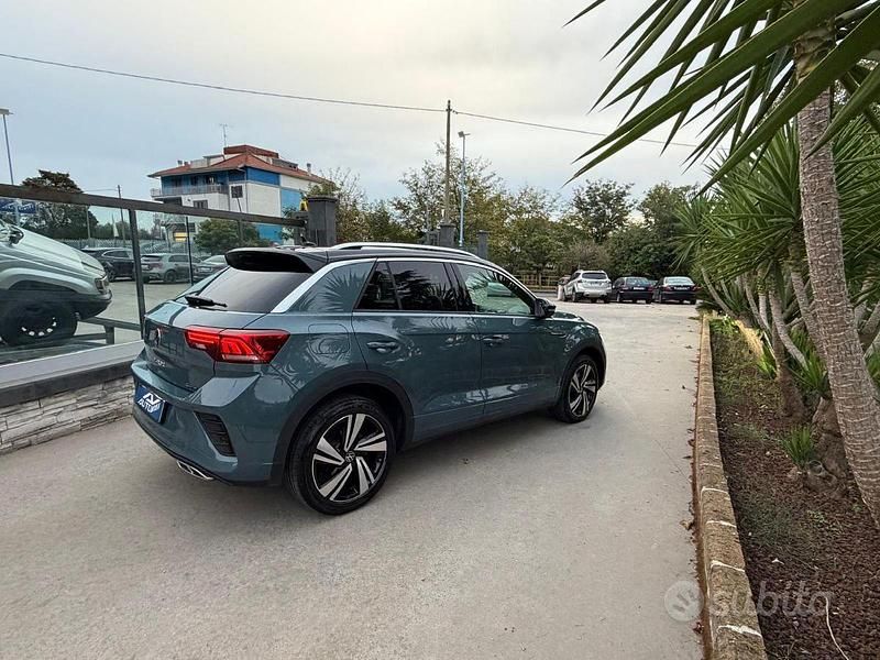 Usata VW T-Roc R 150 CV (110 kW) 2022 Verde SUV