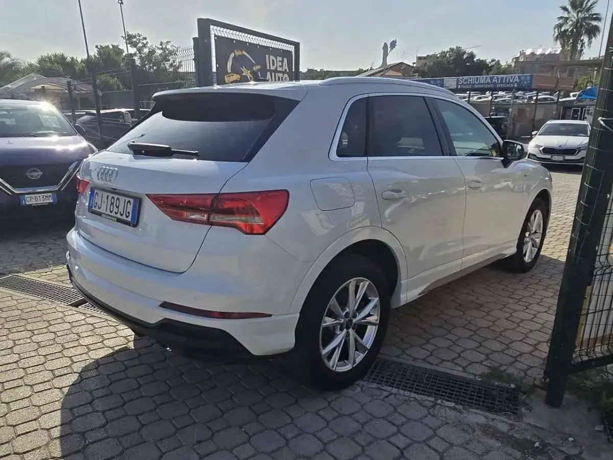 Usata Audi Q3 Sportback S-Line 150 CV (110 kW) 2022 Bianco SUV