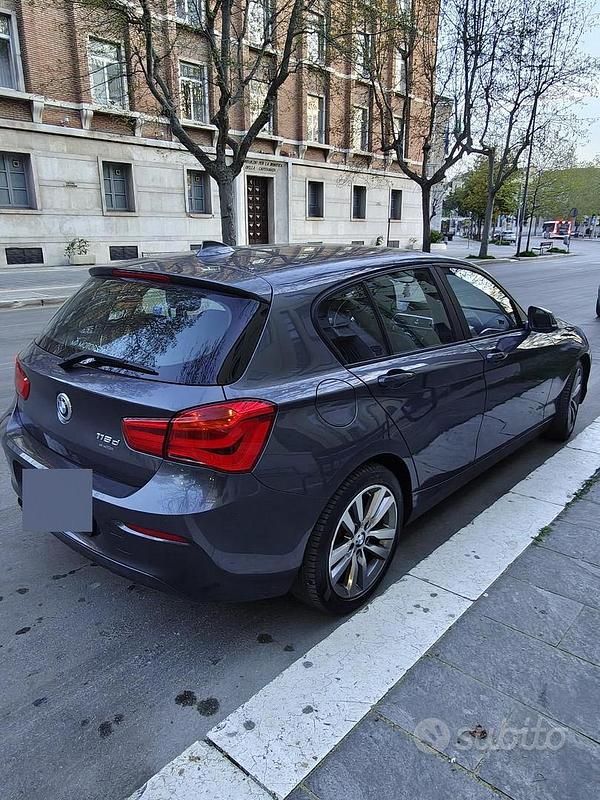 Usata BMW 116 116 CV (85 kW) 2019 Grigio Utilitaria