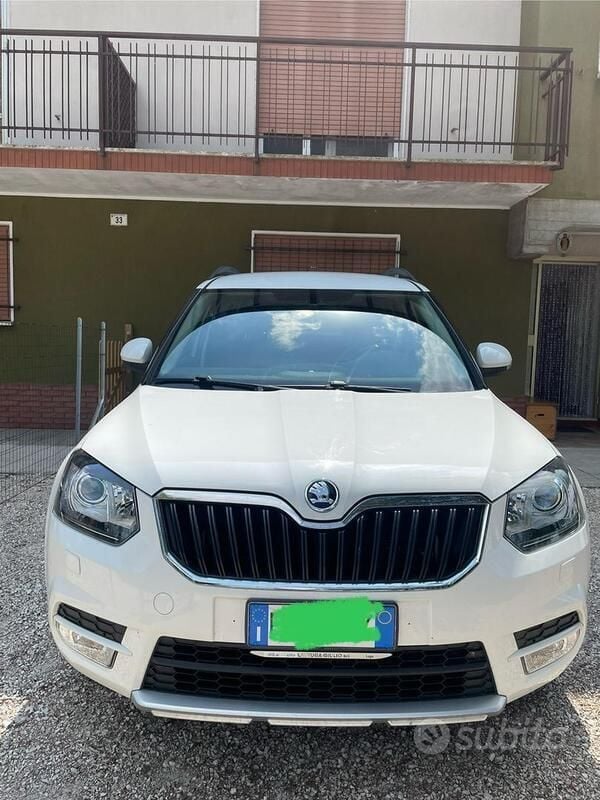 Usata Skoda Yeti Style 110 CV (80 kW) 2017 Bianco SUV