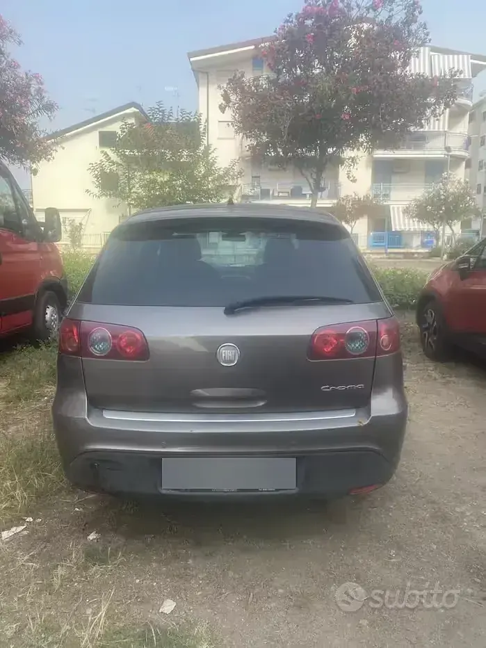 Usata Fiat Croma 150 CV (110 kW) 2010 Station wagon