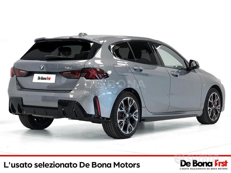 Usata BMW 118 M Sport 150 CV (110 kW) 2025 Bianco Utilitaria