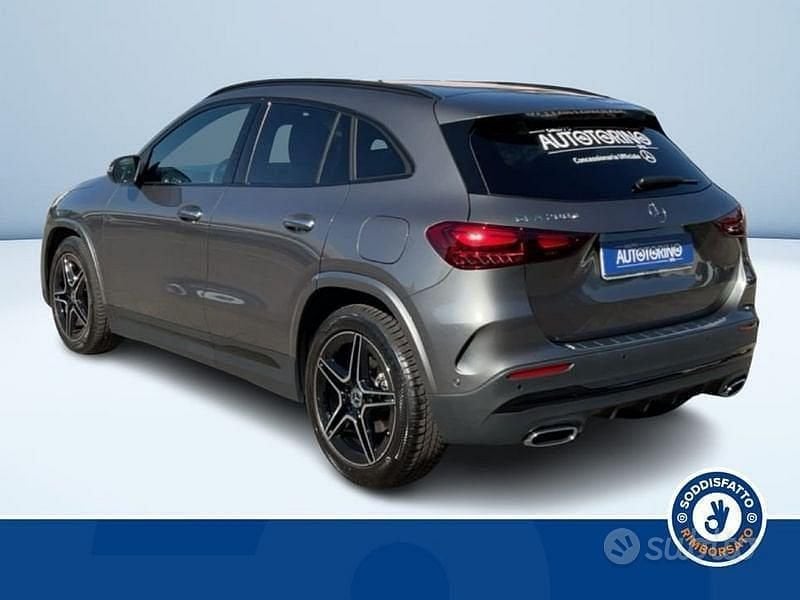 Usata Mercedes GLA200 AMG line 149 CV (109 kW) 2025 Grigio SUV