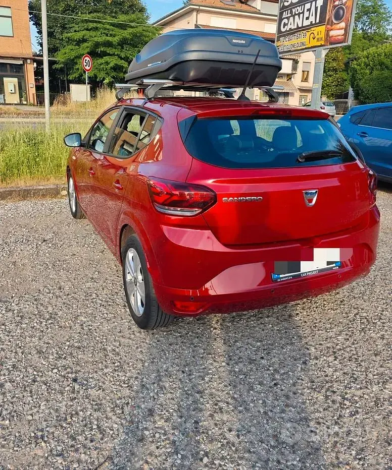 Usata Dacia Sandero 90 CV (66 kW) 2021 Rosso Utilitaria