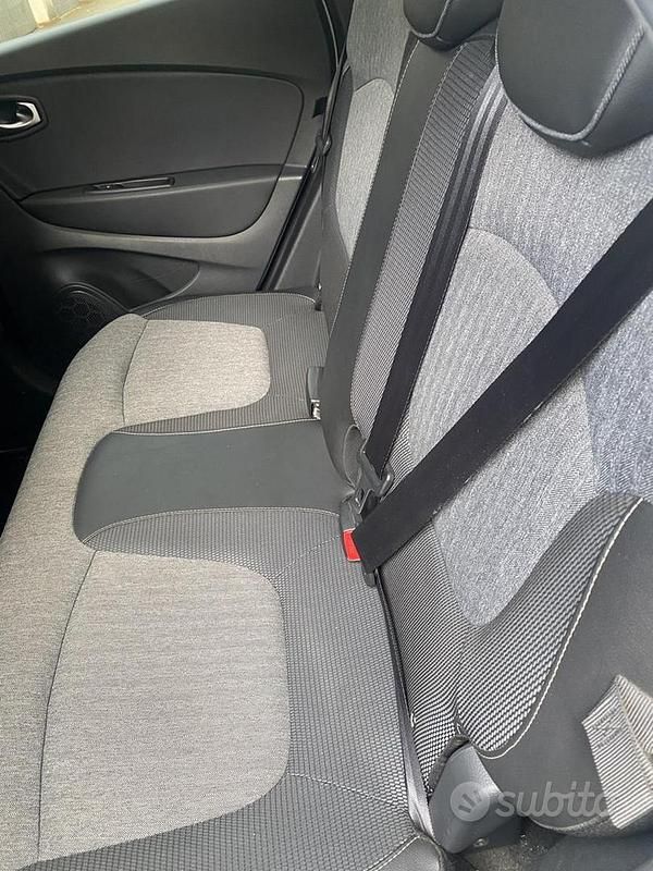 Usata Renault Captur 90 CV (66 kW) 2018 Bianco SUV