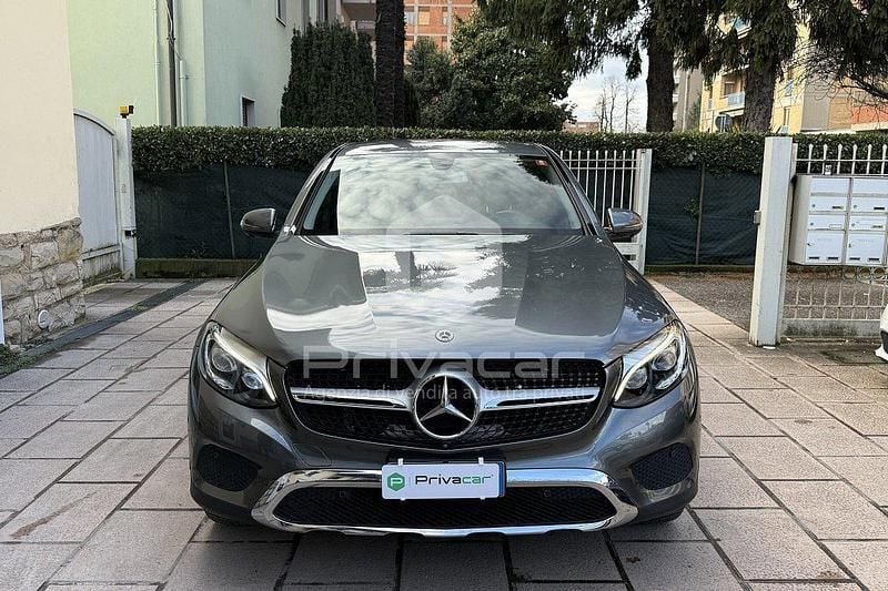 Usata Mercedes GLC220 170 CV (125 kW) 2017 Grigio Coupé