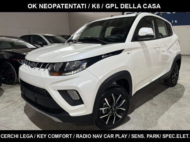 Bianco Usata 2023 Mahindra KUV100 Due volumi | 10.990 € - Immagine 1/4