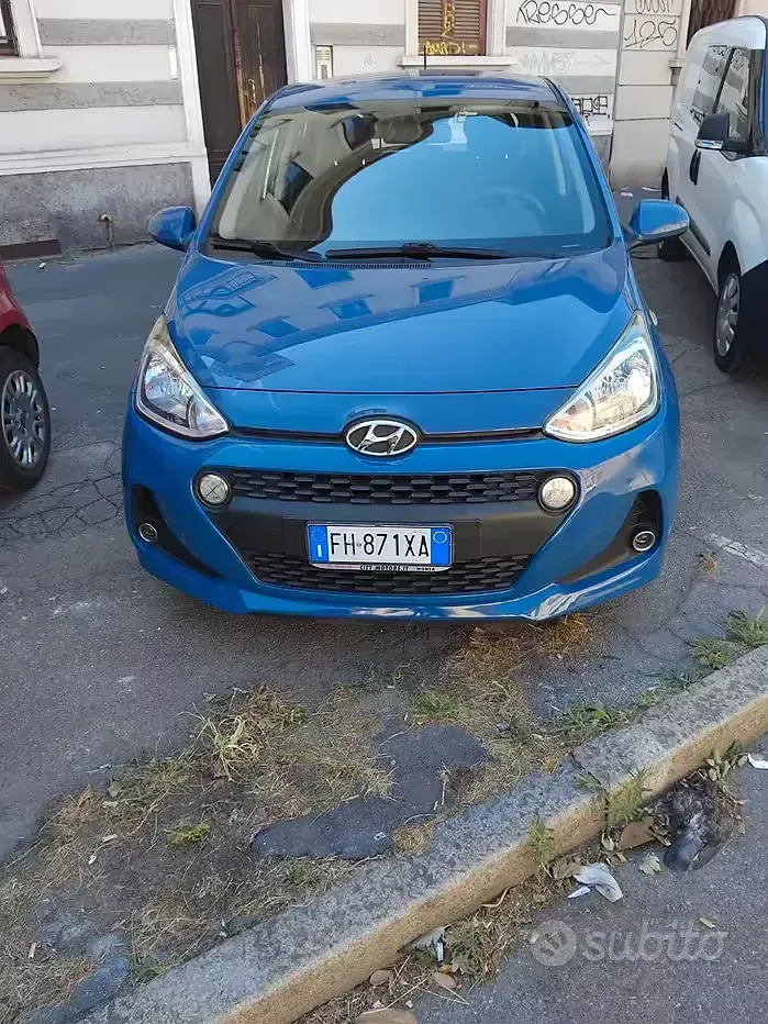 Usata Hyundai i10 69 CV (50 kW) 2017 Bluazzurro Utilitaria