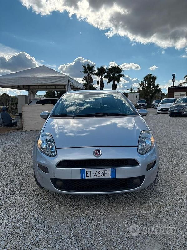Usata Fiat Punto Evo 95 CV (69 kW) 2013 Grigio Utilitaria