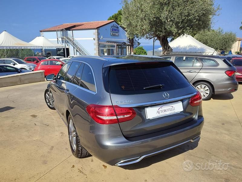 Usata Mercedes C200 2017 Grigio Berlina