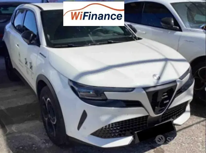 Usata Alfa Romeo GT Junior Edizione Speciale 136 CV (100 kW) 2025 Bianco SUV