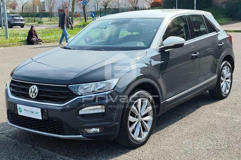 Usata VW T-Roc Style 116 CV (85 kW) 2018 Grigio SUV